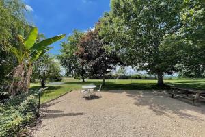 Villas Villa in Cazaubon with Private Pool : photos des chambres