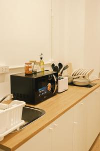 City Silom I King Bed I Sleep 3 I 2 Bedroom