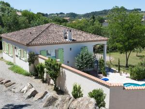 Villas Villa in Felines with Heated Pool : photos des chambres