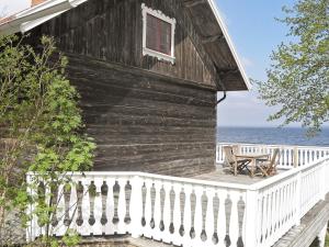 6 person holiday home in HOVA-By Traum