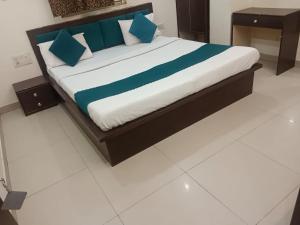 Hotel Grand Royal Inn