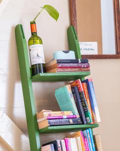 Adellas Blue Mountain Coffee Farmstay