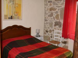 Maisons de vacances Holiday Home in Rueyres with Private Pool : photos des chambres