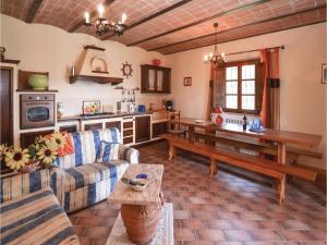 Villa in Montalbano with Scenic Views