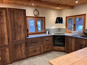Chalets Chalet Ulysse : photos des chambres