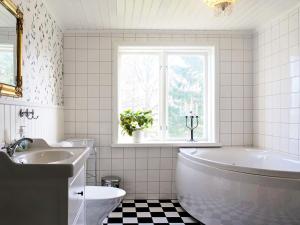 14 person holiday home in HOVA-By Traum