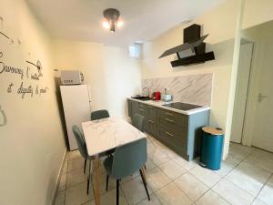 Bleu du Sud Clim 4 personnes Beziers Centre IUT