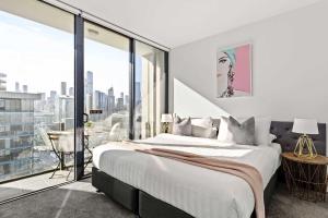 Docklands Harbour View 3BR with Free Parking