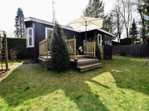 Chalet with balcony in Veluwe