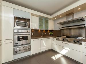 Villa Stay with Pool & Sauna