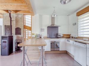 Maisons de vacances Holiday Home in Challerang near Town Center : photos des chambres