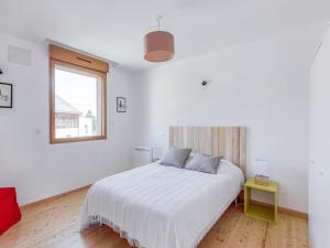 Pleasant Cottage in Challerange