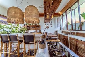 Villa Ubuntu 3BR Pool Ricefield Family&Friends group near Canggu