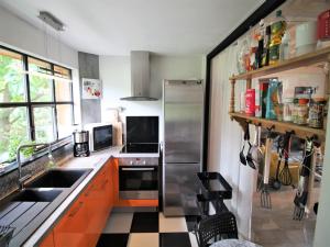 Maisons de vacances Cottage in Saint-Quirin by Lake & Town : photos des chambres