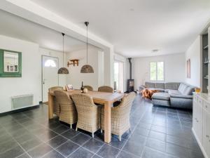 Villas Villa in Aquitaine with Pool & BBQ : photos des chambres