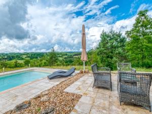 Villa in Aquitaine with Pool & BBQ