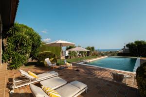 Sea View Villa with Spa & BBQ