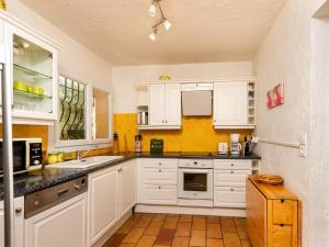 Villas Villa in Mouans-Sartoux with Pool & Beach : photos des chambres