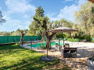 Villas Villa in Mouans-Sartoux with Pool & Beach : photos des chambres