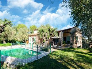 Villas Villa in Mouans-Sartoux with Pool & Beach : photos des chambres