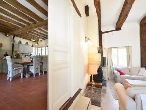 Luxury Villa in Dordogne with Pool & Privacy