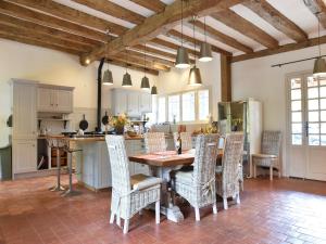 Luxury Villa in Dordogne with Pool & Privacy