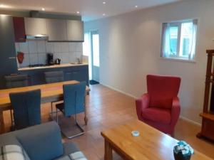 Farmhouse in Fochteloo near National Park