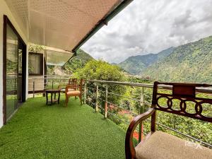 The Sona Heli Resort