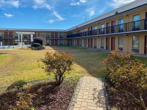 Quality Inn Elizabeth City near University