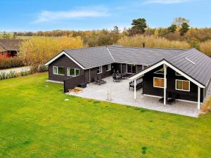 22 person holiday home in Idestrup
