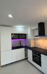 Appartements Greek charm in Frejus Beach : photos des chambres