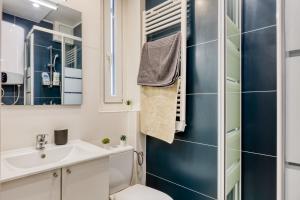 Appartements Studio cosy RER C direct Paris et Tour Eiffel : photos des chambres