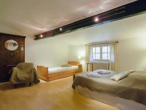 Maisons de vacances Elegant Mansion in Bourgnac : photos des chambres