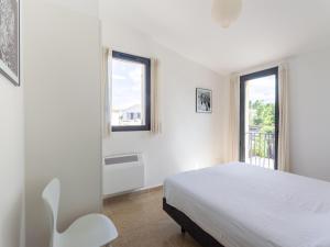 Villas Villa in Malaucene with Mont Ventoux Views : photos des chambres