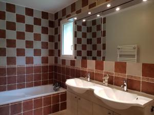 Villas Villa in Beaumes-de-Venise with Pool : photos des chambres