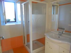 Maisons de vacances Cottage in Normandy near River Walks : photos des chambres