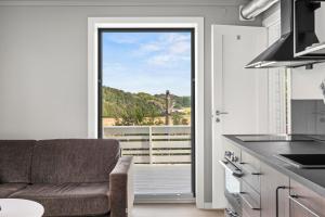 Sandefjord 1 bedroom kitchen and bathroom - Non smoking