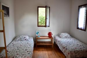 Maisons de vacances Maison de charme a la campagne : photos des chambres