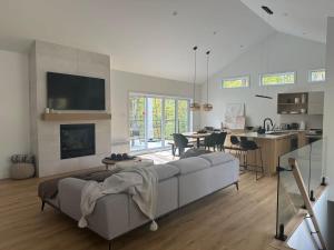 New chalet with Spa and Swimming pool - Le Must