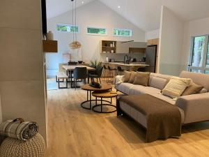 New chalet with Spa and Swimming pool - Le Must