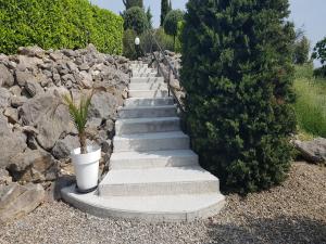 Villas Villa in Felines near Vineyards & Spa : photos des chambres