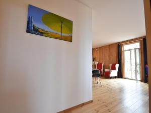 Maisons de vacances Mansion in Cuzy with Shared Pool : photos des chambres