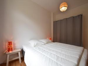 Maisons de vacances Mansion in Cuzy with Shared Pool : photos des chambres