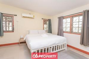 Peaceful 4BR Family Home, Nimman & Old City Area