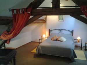Maisons de vacances Holiday Home in Isenay near Lake and Forest : photos des chambres