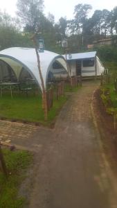 Lakeside Caravan Park - Nuwara Eliya