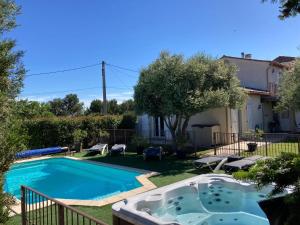 Montbrun Vineyard Escape