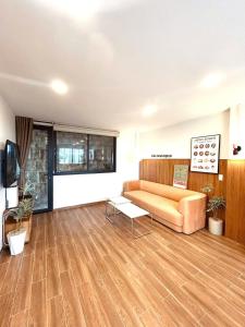 Casa Lapin - A - Nhà Thỏ