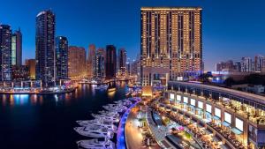 Address Dubai Marina, Dubai Marina - Mint Stay