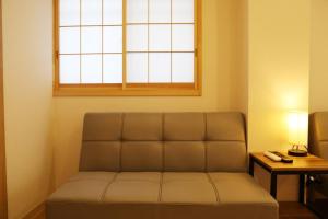 M208 Easy access to Ikebukuro Red Leaves ,Golden Ginkgo